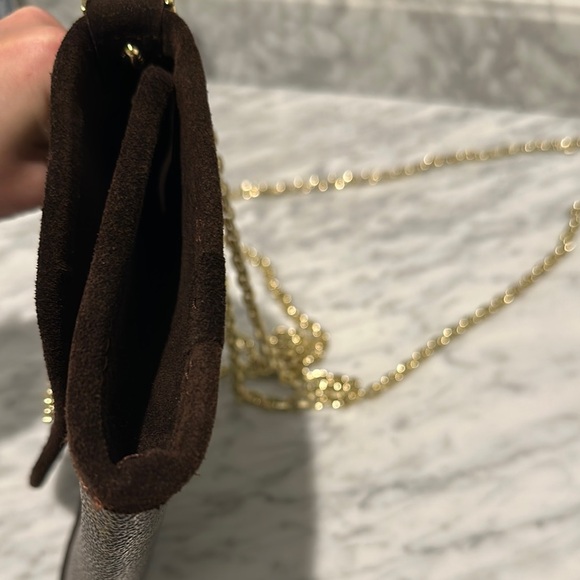 Redesigned/refurbished LV Crossbody Bag - Picture 5 of 6